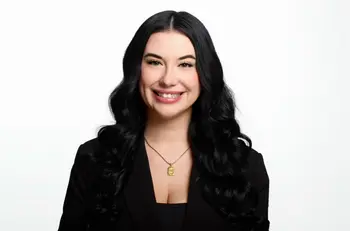 Image of Hannah Mowat, Associate